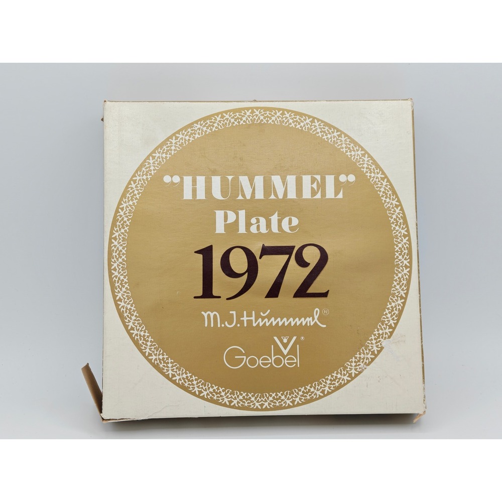 Goebel Hummel 1972 Annual Plate Hear Ye Hear‎ Ye West Germany HUM 265 with Box